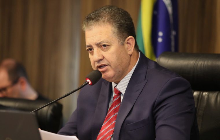 Deputado propõe “salva-ônibus” para linhas abandonadas no Paraná