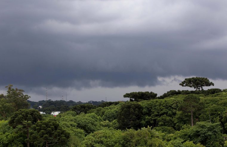 O Saara é aqui: Paraná vive dias de deserto antes de receber ‘esmola’ de chuva