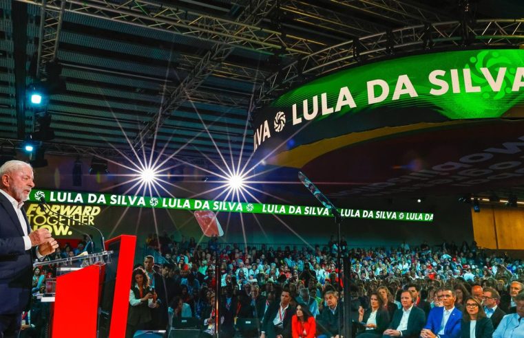 Lula sobe no palco global e dá bronca no neoliberalismo: “prometeram picanha, entregaram boleto”