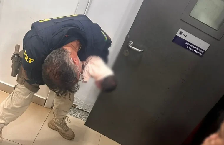 PRF vira “anjo da guarda” e salva bebê engasgada em Cascavel