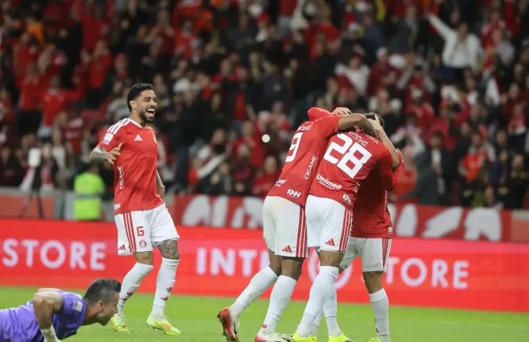 Colorado acorda pra vida, espanta a nhaca e janta o Fluminense no Beira-Rio